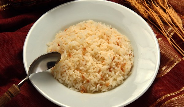 Постен ориз на фурна