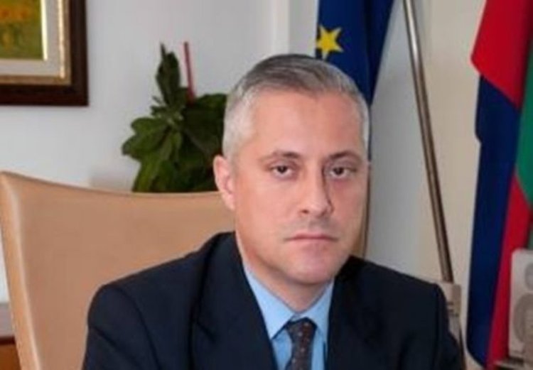 В СДС поискаха оставката на Лукарски