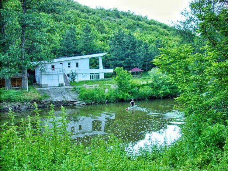 Харманли получи Гребната база от държавата, но в канала няма вода