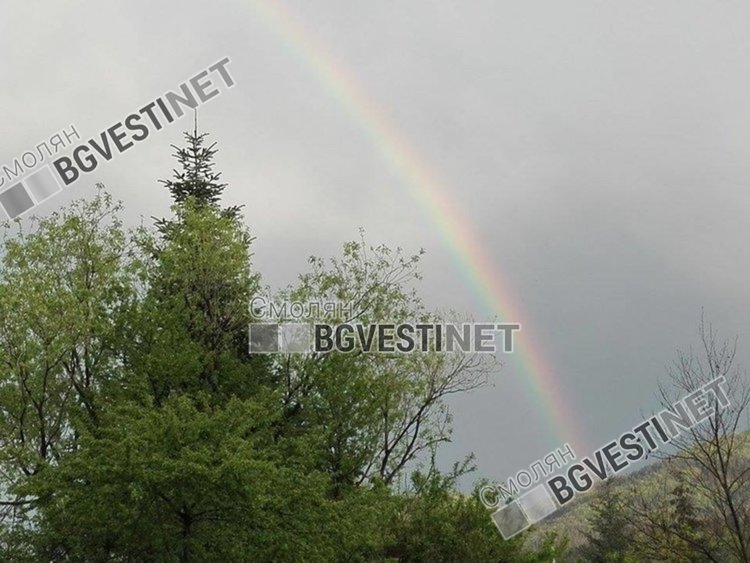 Слънце до пладне, след обяд дъждовни облаци, превалявания и гръмотевици