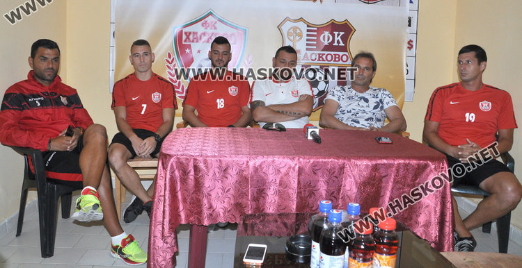 Джими води ветераните на Хасково като треньор в първия им мач тази вечер у дома