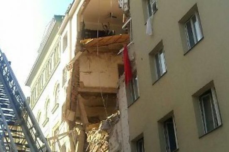Взрив във Виена, срутени са две сгради