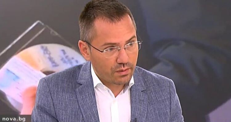 Джамбазки: Щом държавата не може, нека частни фирми да пазят личните ни данни
