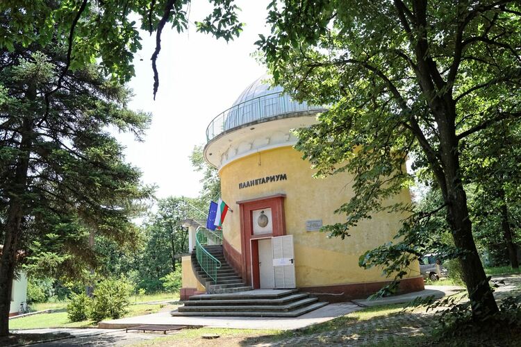 Планетариумът в Димитровград със специална програма за Празника на града