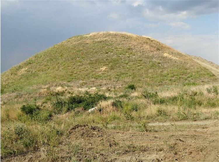 Арестуваха иманяри, ровили край Ябълково