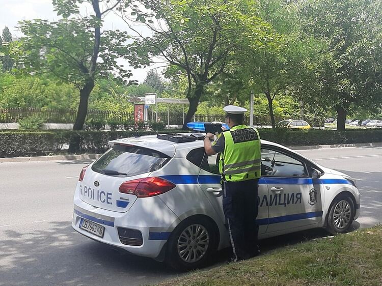 В Пловдив и областта са засечени 36 пияни, 12 дрогирани и 27 неправоспособни водачи на мпс