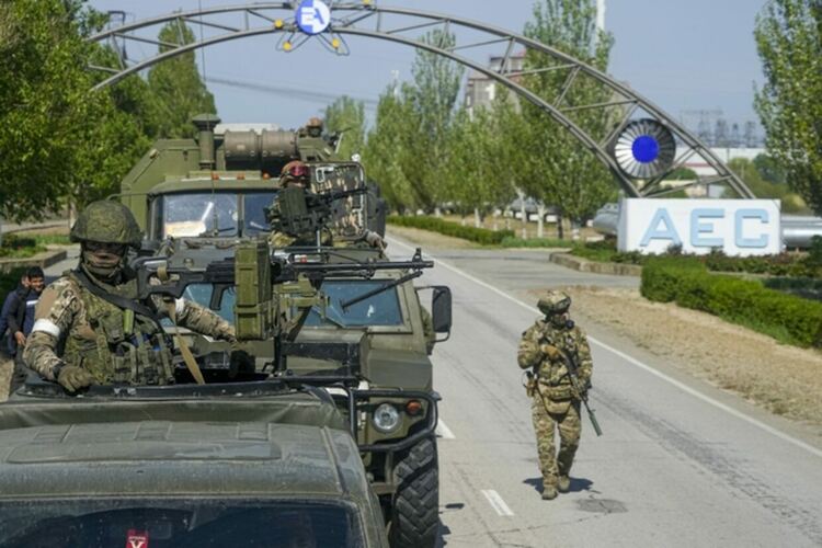 Запорожката АЕЦ отново под обстрел, съобщи украинската Енергоатом