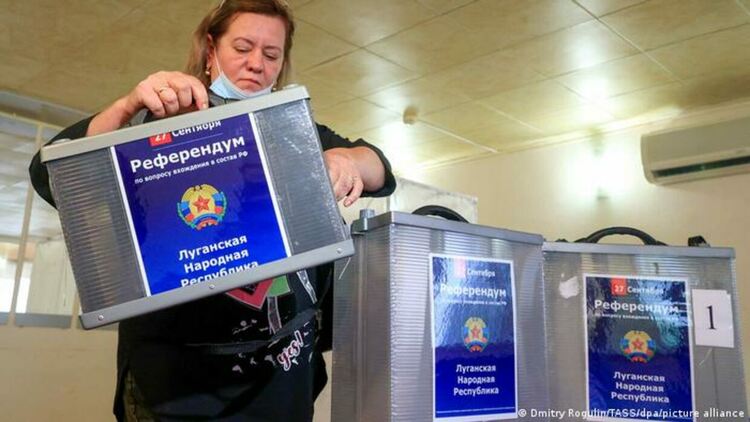 Каква е процедурата след референдумите за присъединяване към Русия в завладените украински области