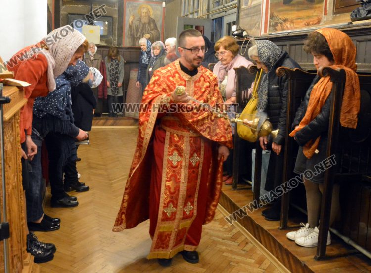 Тържествена литургия на Архангеловден в Хасково