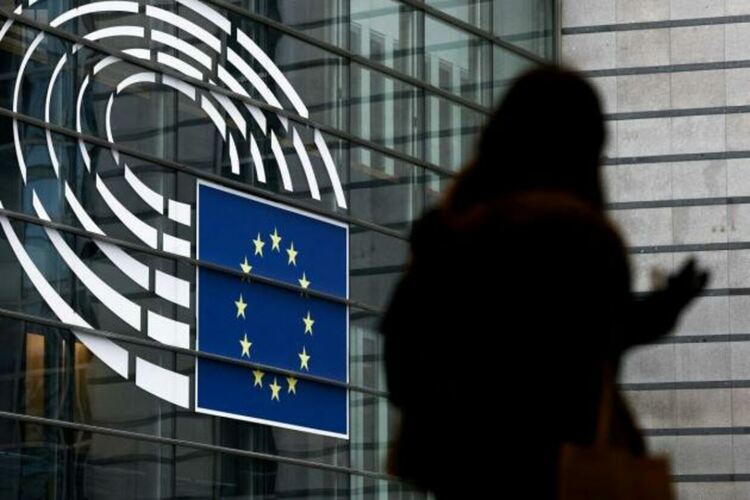 Обискираха и Европейския парламент