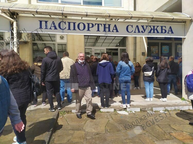 Паспортна ще издава удостоверения за гласуване в изборния ден