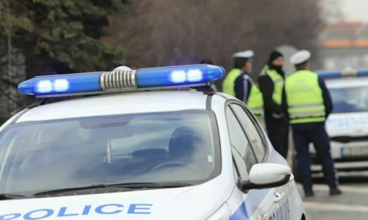 Задържаха пиян и дрогиран шофьор в Димитровград
