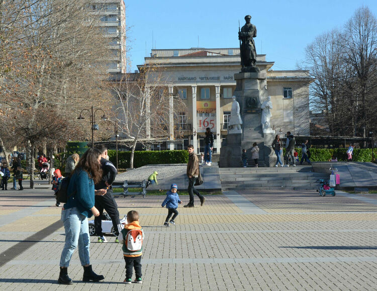 Слънчево време днес