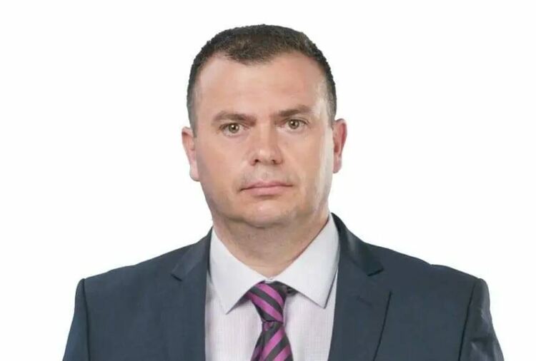 Зам.- кметът на Девин Юруков се отказа от депутатското място на ДПС, Джандев се връща в НС