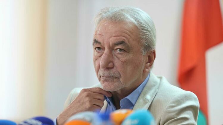 КЗК заприличва на МВР и ДАНС: Ще получи достъп до трафичните данни от телекомите