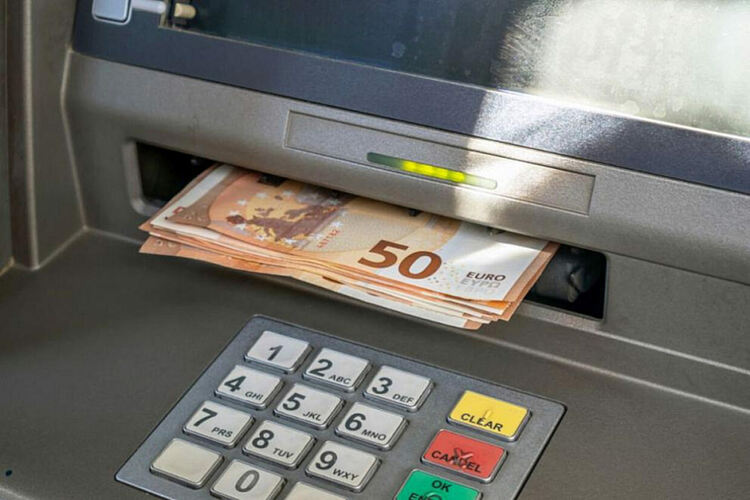  Първите минути с еврото: Как да не останем без пари и без нерви