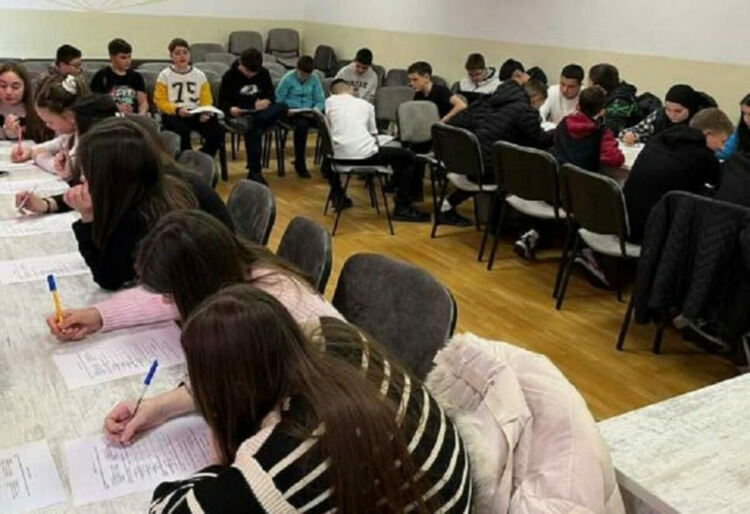 Превантивният център в Смолян продължава обучителните програми за ученици