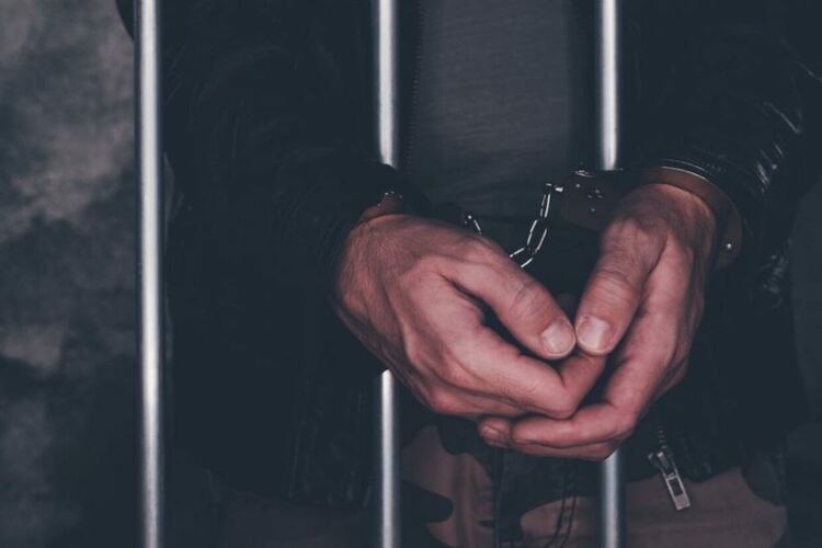 Закана за убийство в Перник: Мъж е задържан, откриха пистолети в колата му