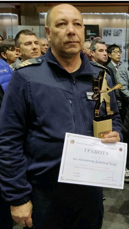 Кърджалийски огнеборец е награден в националния конкурс „Пожарникар на годината“