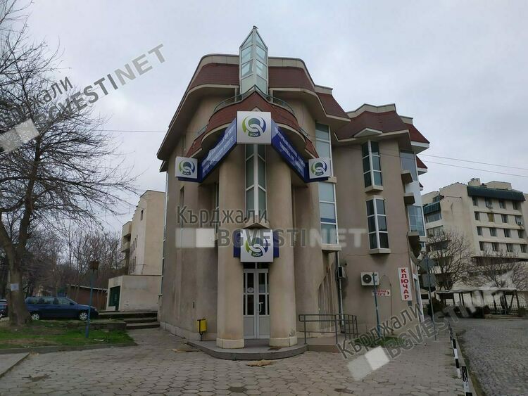 Разследват жителка на областта за измама в НОИ
