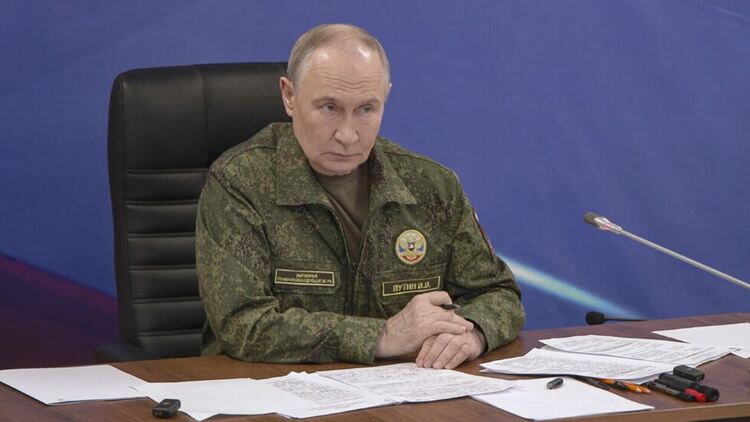 FT: Страх тресе Кремъл, Путин живее при все по-засилени мерки за сигурност и изолация