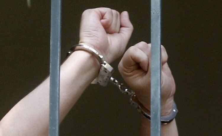 Полицейски новини:Заловиха малка крадла,присвоила мобилен телефон на детска площадка
