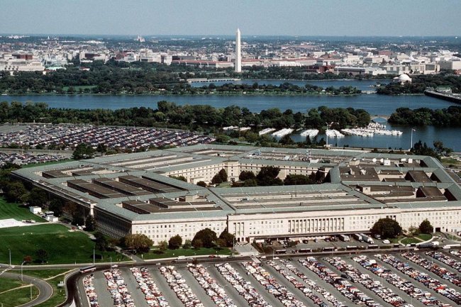 Пентагонът за пръв път призна за „недостиг“ на боеприпаси във войната с Иран