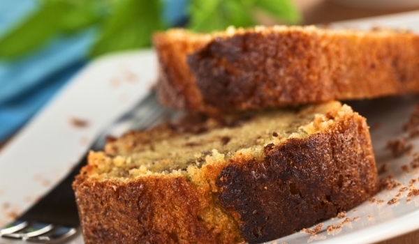 Кекс с орехи и шоколад